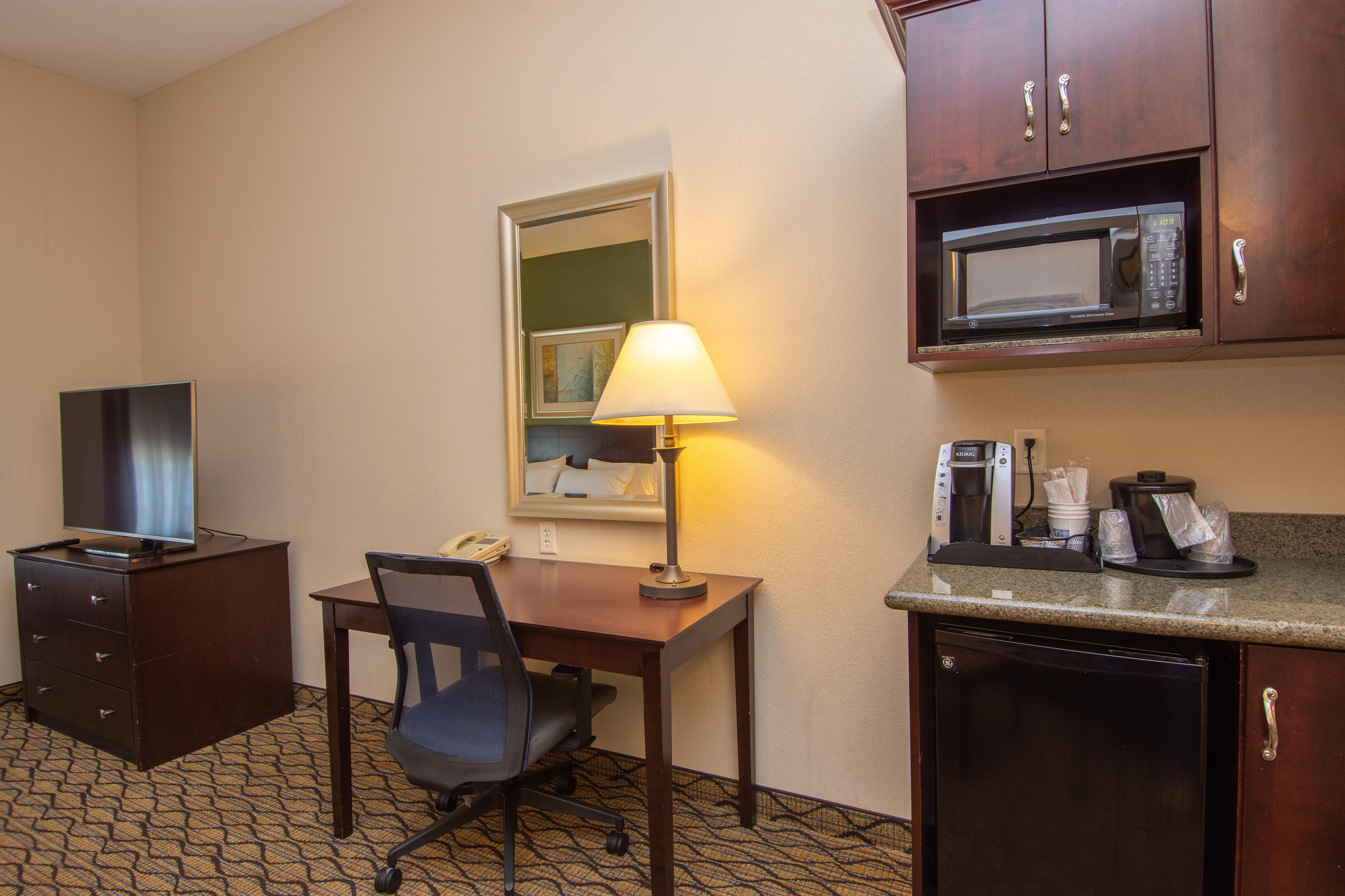 Holiday Inn Express And Suites Springfield Medical District By Ihg Buitenkant foto