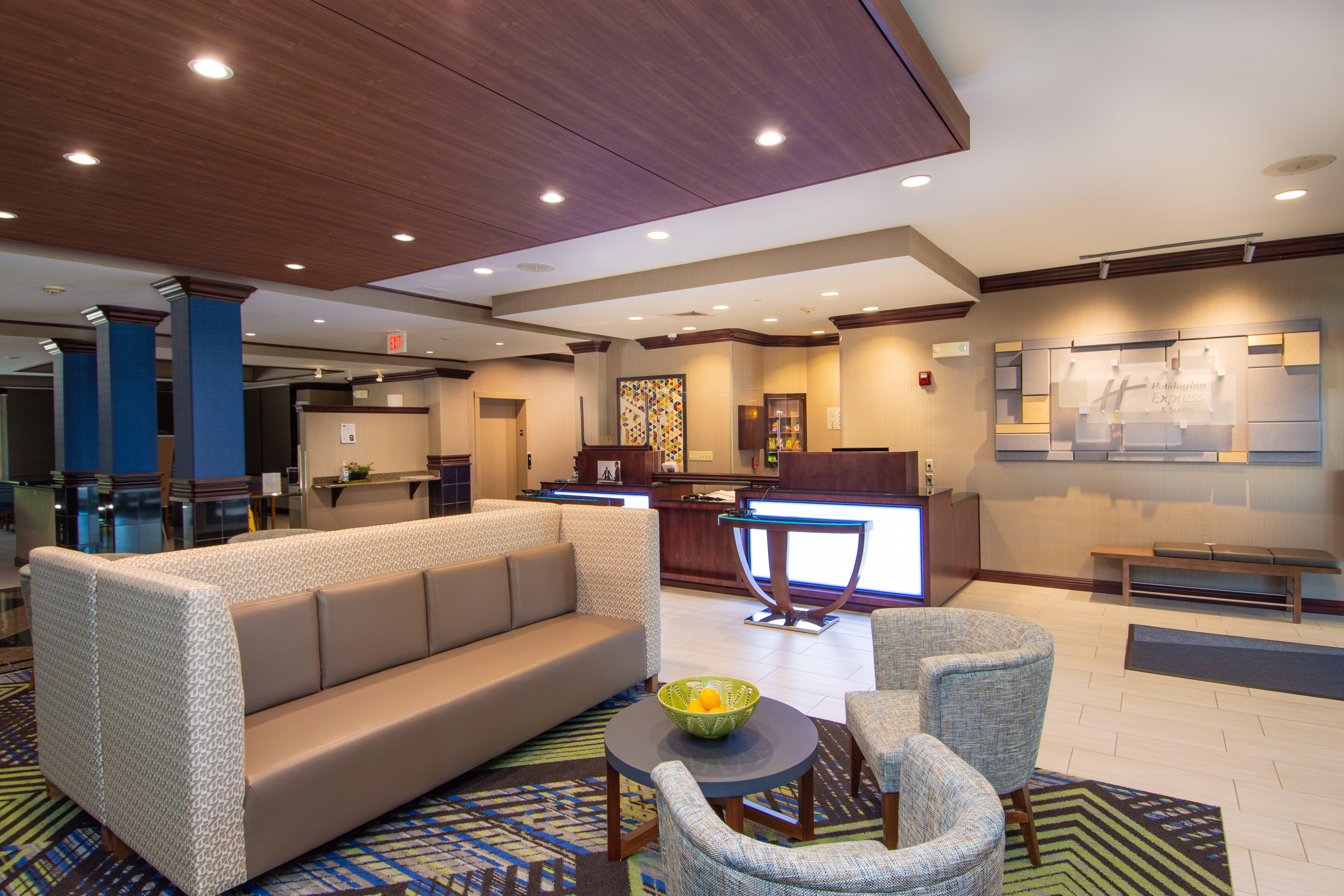 Holiday Inn Express And Suites Springfield Medical District By Ihg Buitenkant foto